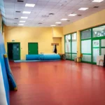 Sala do ćwiczeń w tle maty